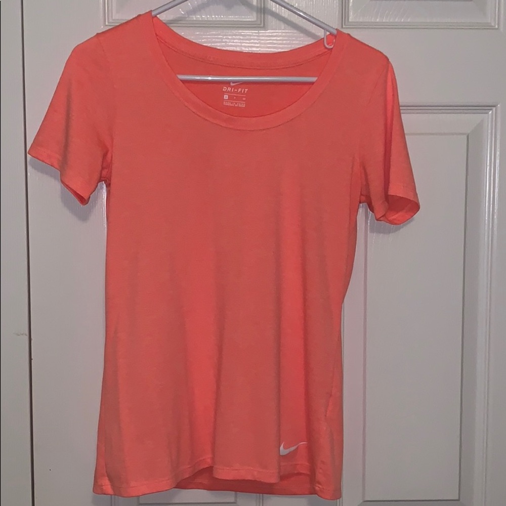 Women’s Nike Dri-Fit shirt